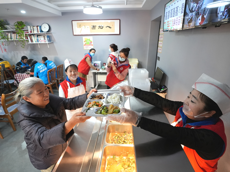养老助餐点 织密养老助餐服务网络CQ9电子app朝阳劲松街道新增(图2)